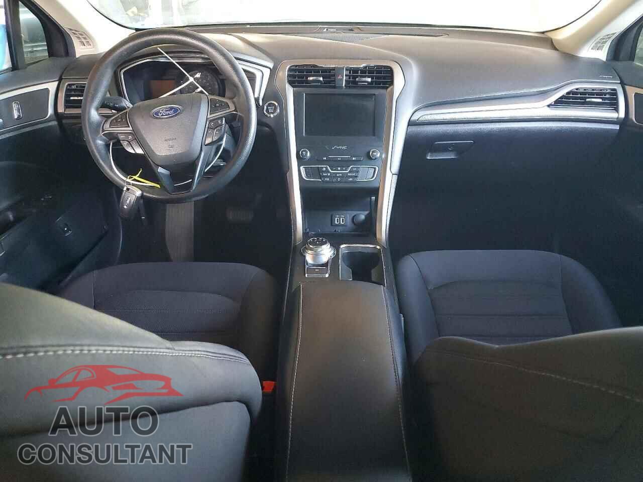 FORD FUSION 2019 - 3FA6P0LU5KR117523