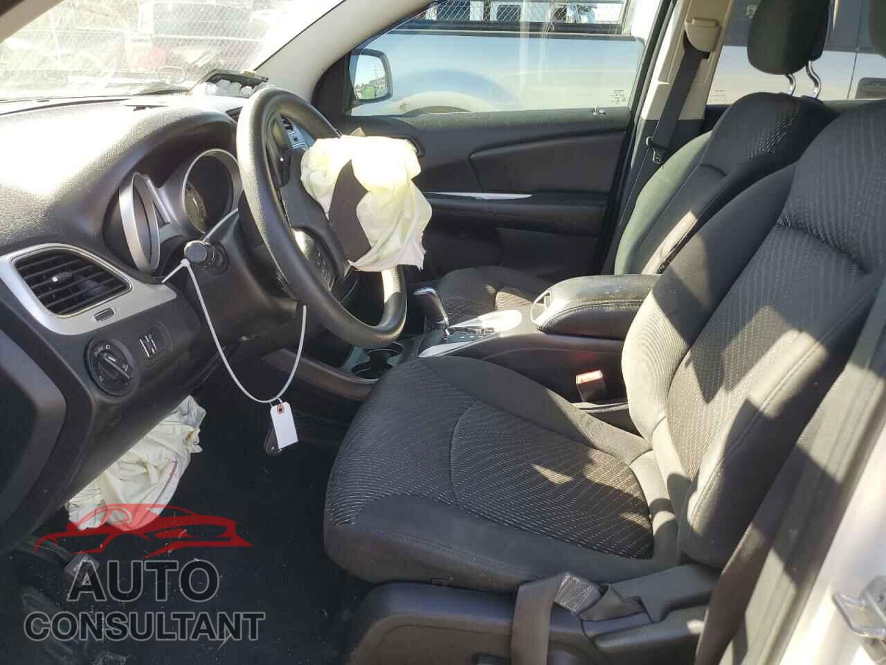 DODGE JOURNEY 2015 - 3C4PDDBG5FT574545