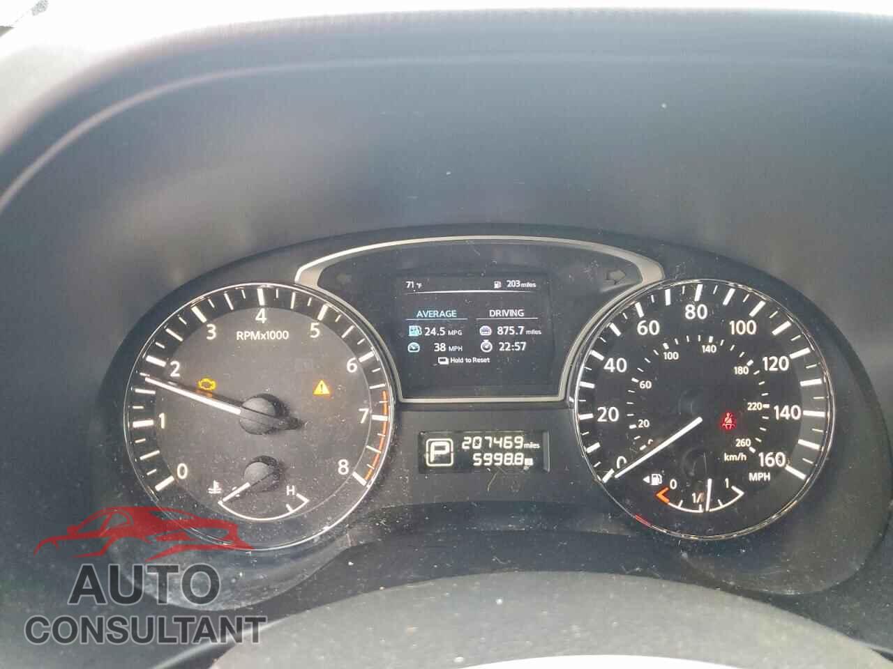 NISSAN PATHFINDER 2015 - 5N1AR2MN5FC699902