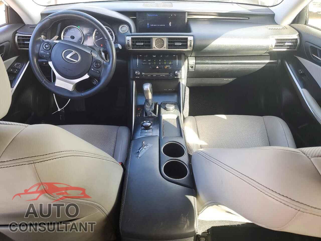 LEXUS IS 2014 - JTHBF1D23E5038520