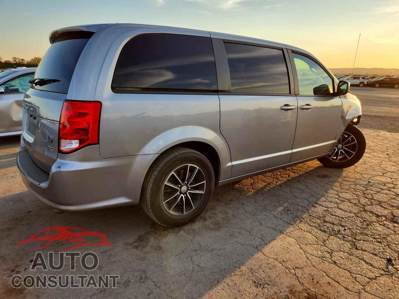 DODGE CARAVAN 2018 - 2C4RDGBG8JR199174