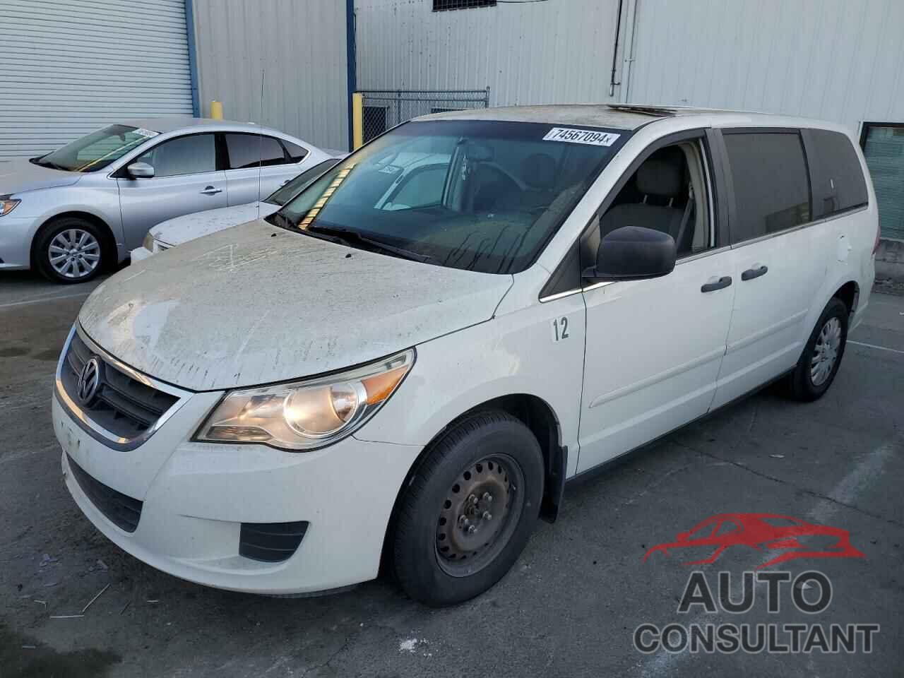 VOLKSWAGEN ROUTAN 2009 - 2V8HW44199R580433