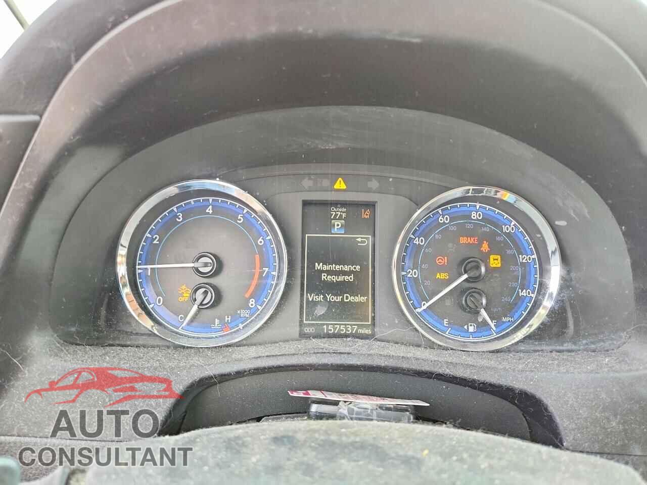 TOYOTA COROLLA 2017 - 5YFBURHE3HP679152
