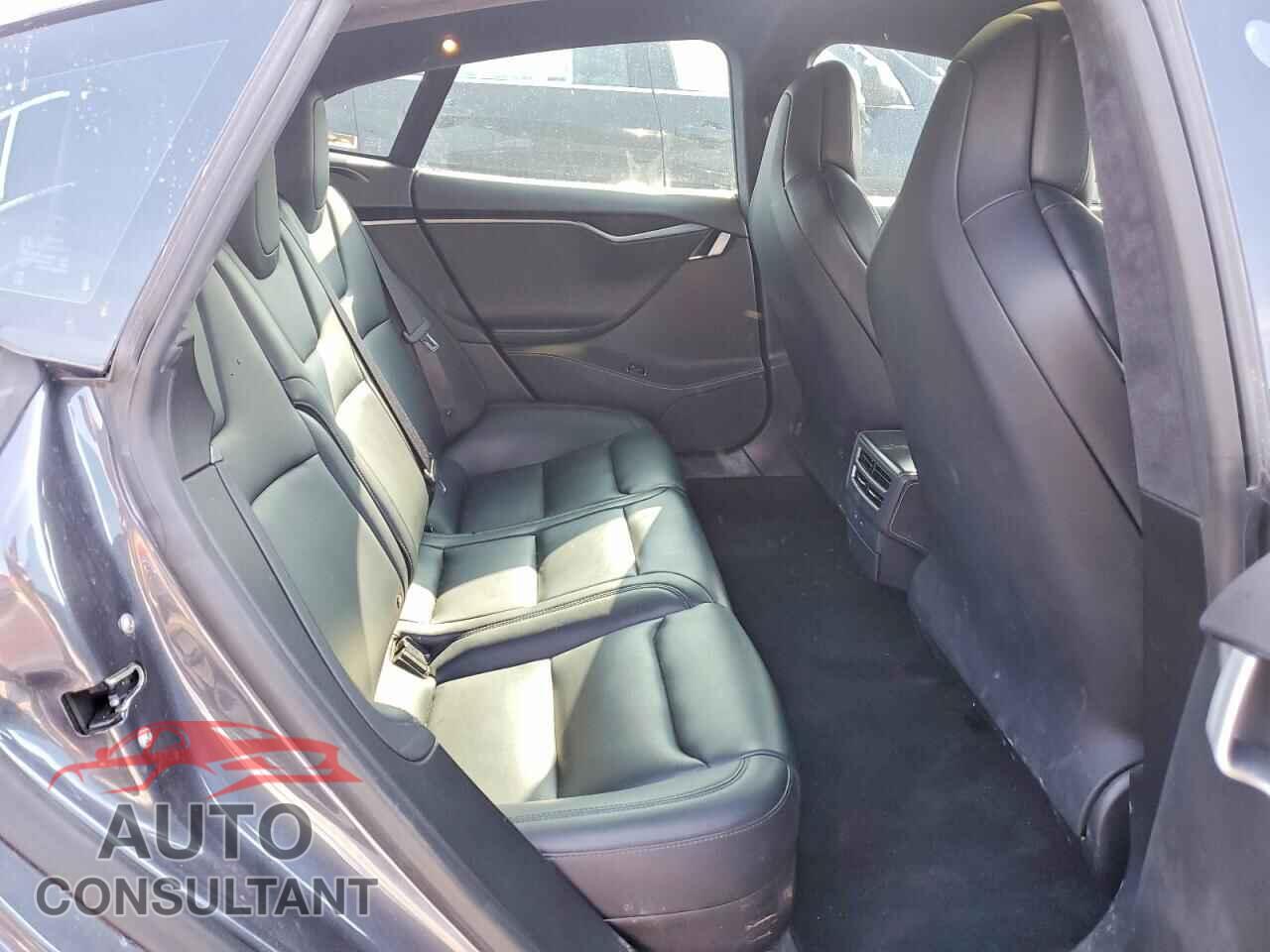 TESLA MODEL S 2019 - 5YJSA1E49KF336824
