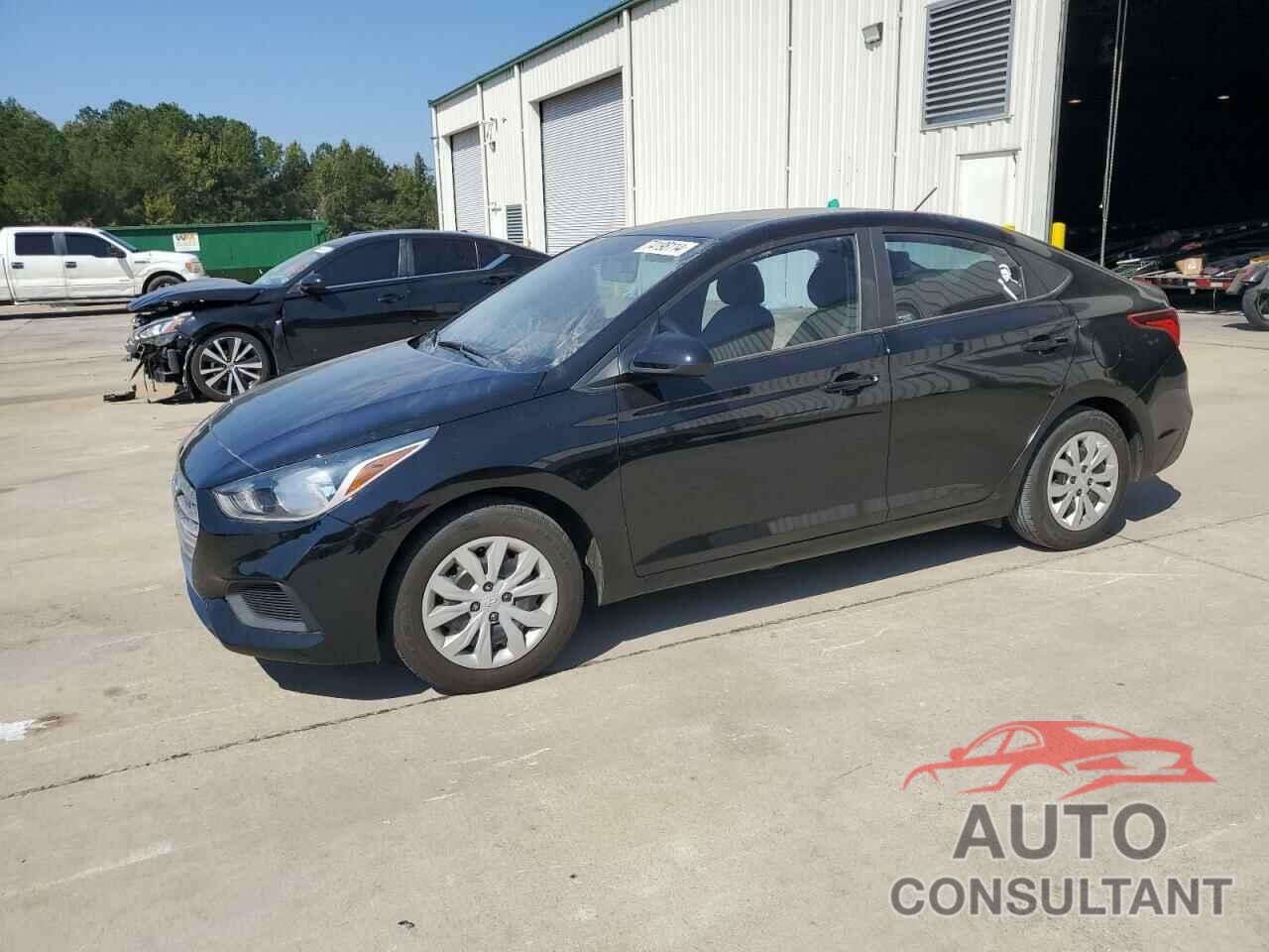 HYUNDAI ACCENT 2018 - 3KPC24A33JE005810