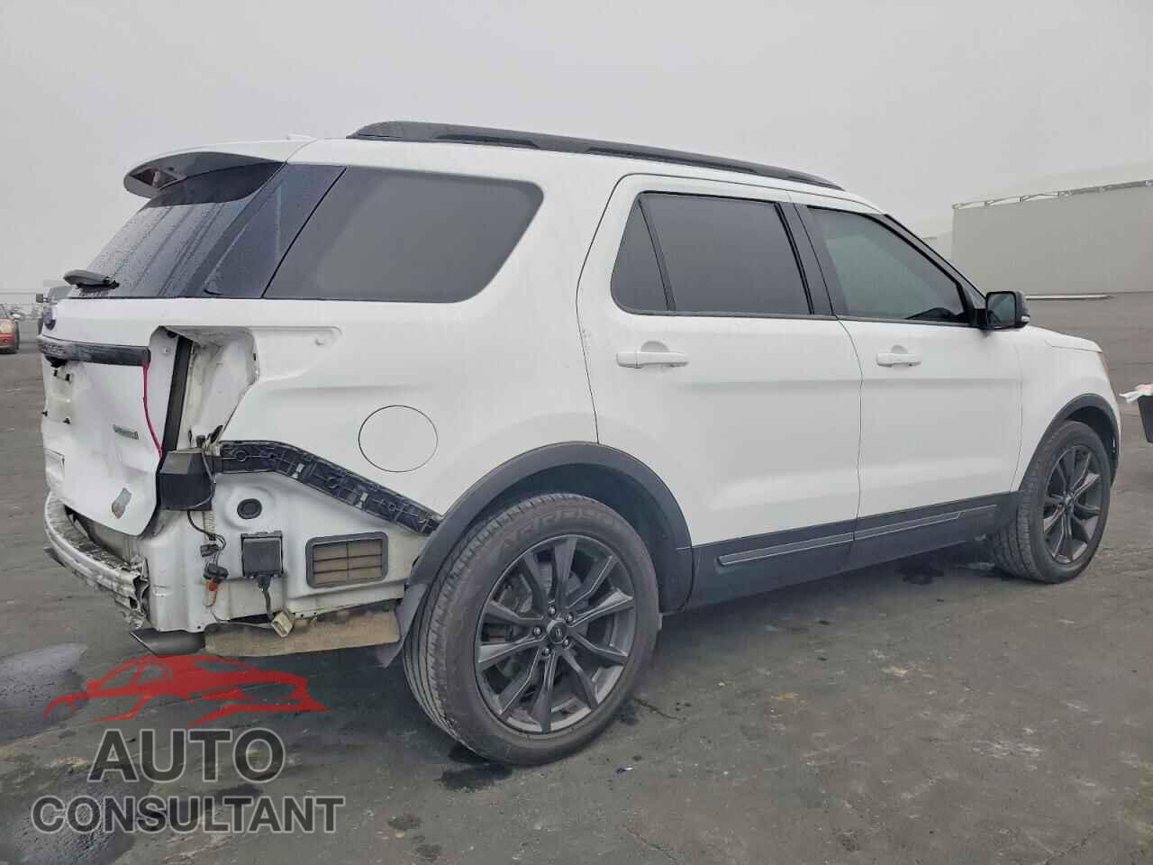 FORD EXPLORER 2017 - 1FM5K7DH2HGC48029