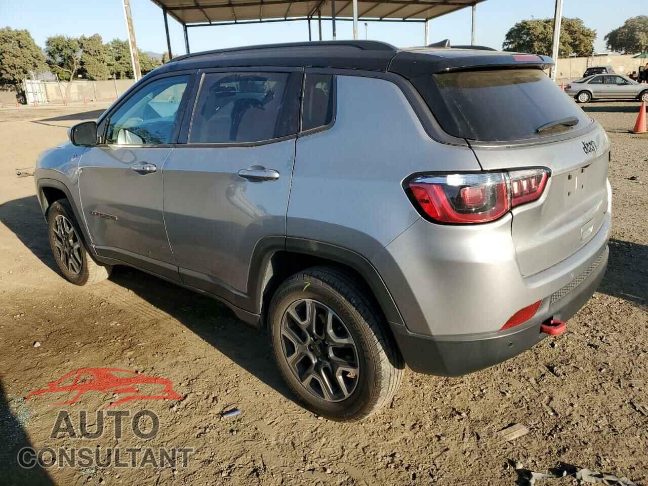 JEEP COMPASS 2019 - 3C4NJDDB2KT780191