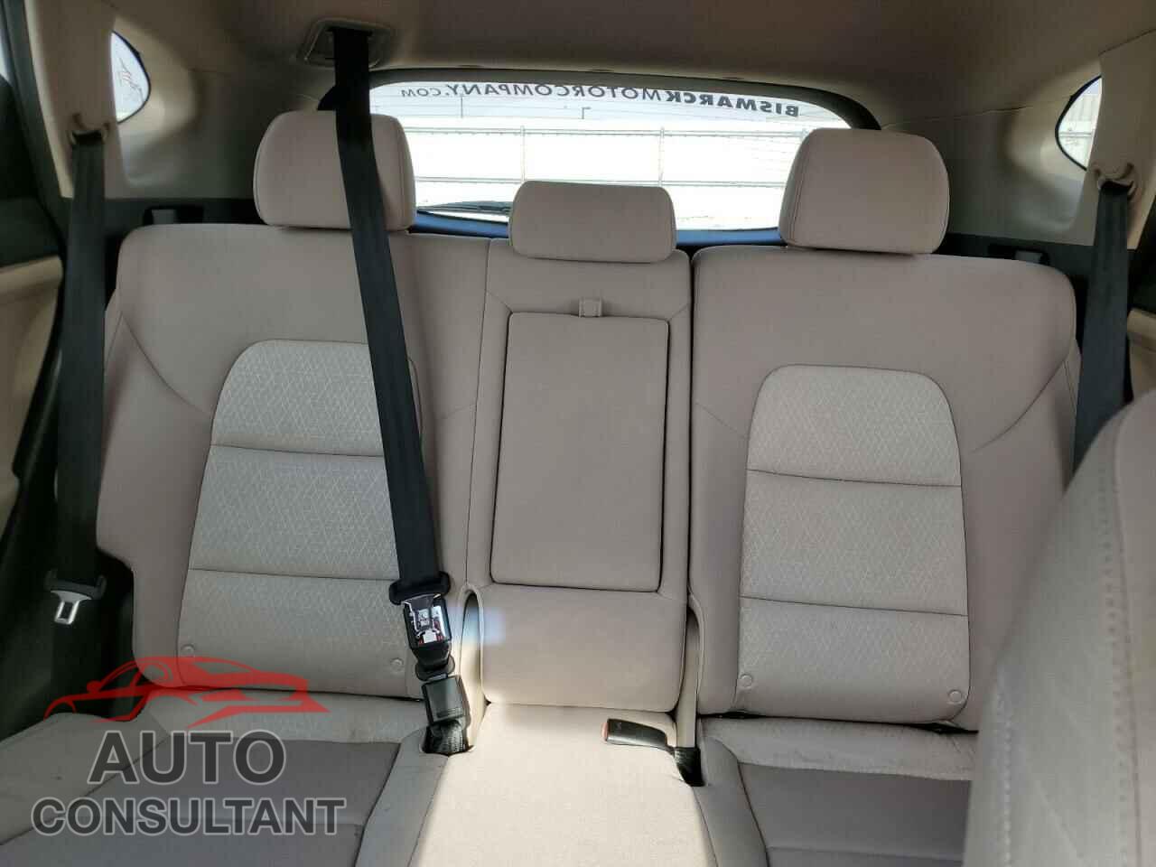 HYUNDAI TUCSON 2017 - KM8J3CA41HU388564