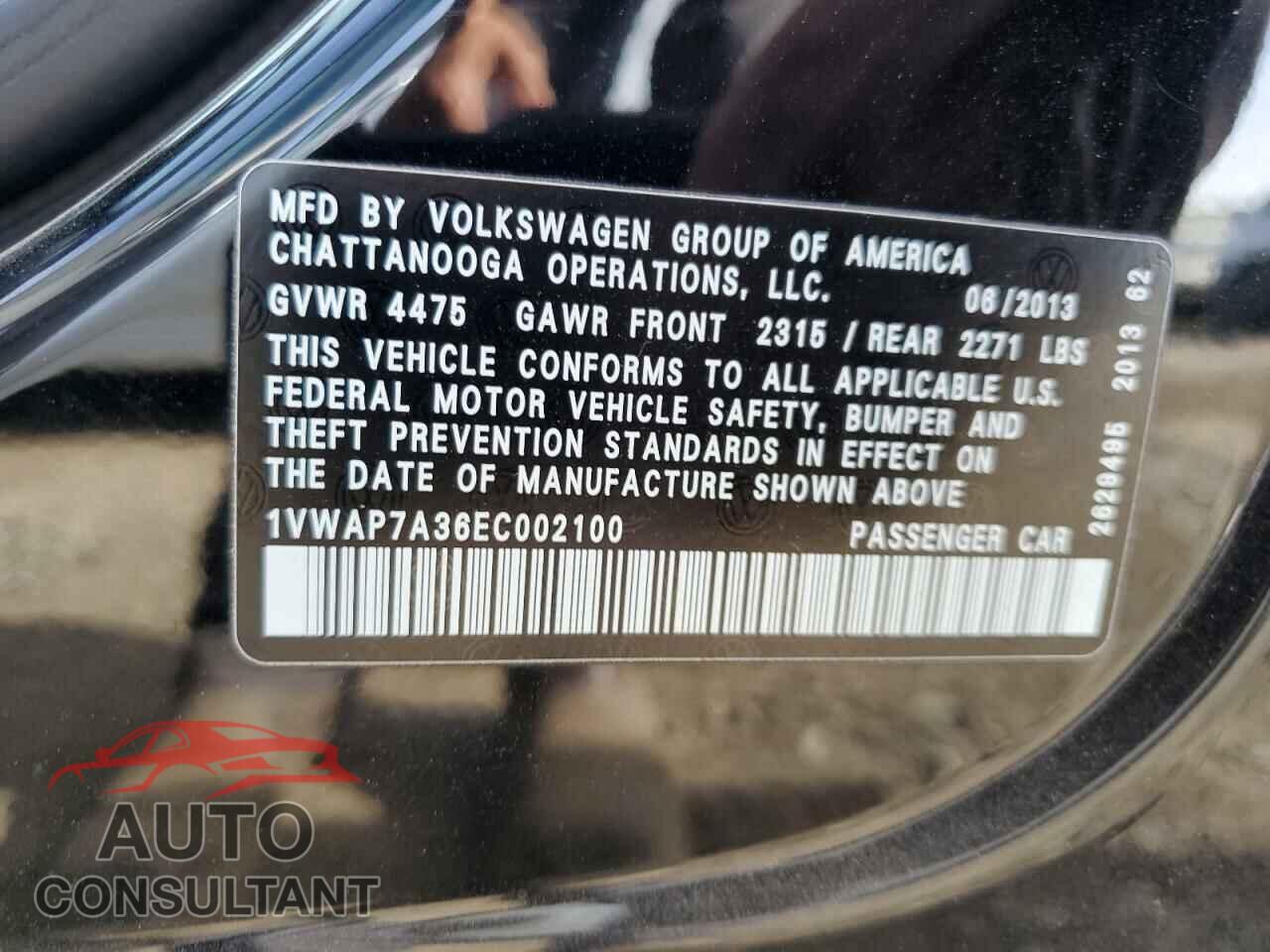 VOLKSWAGEN PASSAT 2014 - 1VWAP7A36EC002100