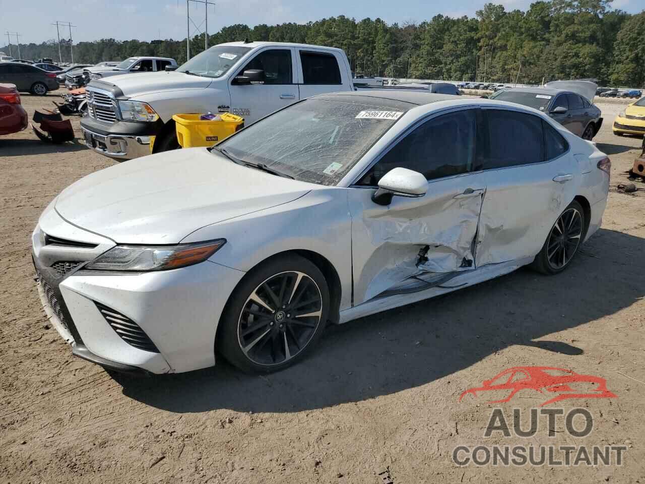 TOYOTA CAMRY 2019 - 4T1B61HK4KU702932