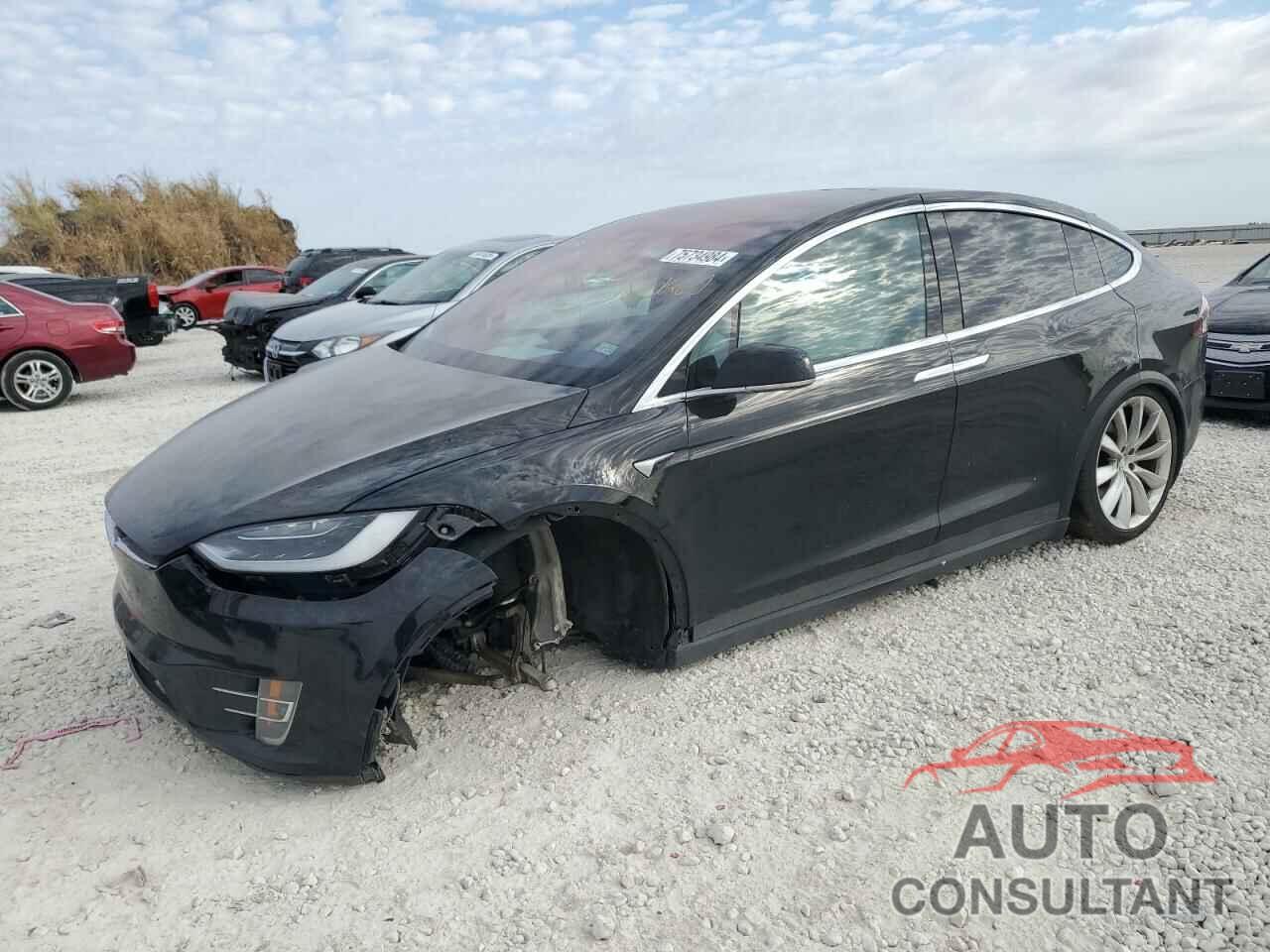 TESLA MODEL X 2016 - 5YJXCBE26GF025413