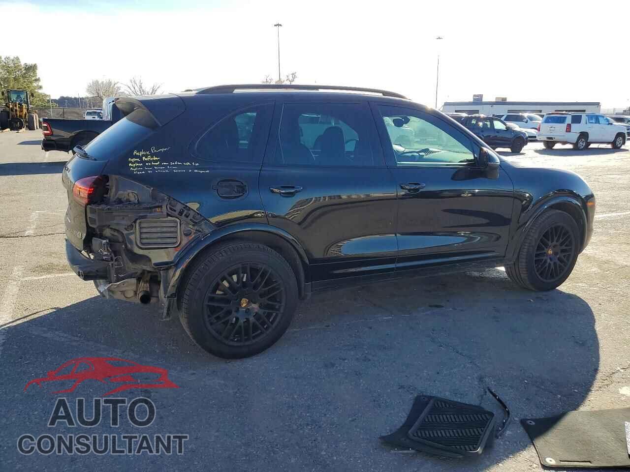 PORSCHE CAYENNE 2017 - WP1AA2A2XHKA84680