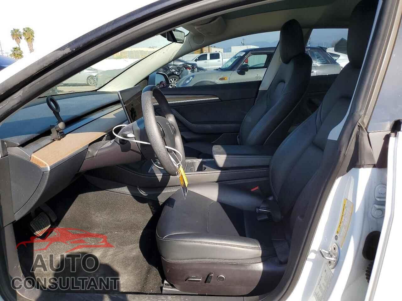 TESLA MODEL 3 2023 - 5YJ3E1EA7PF472486