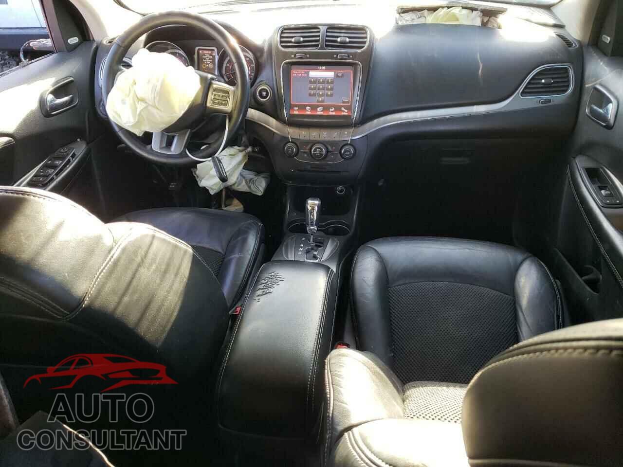 DODGE JOURNEY 2015 - 3C4PDCGG7FT672429