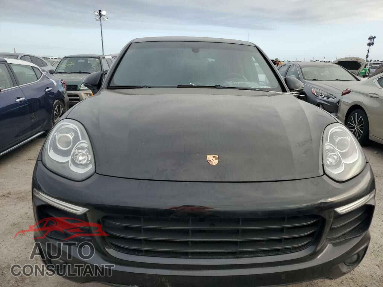 PORSCHE CAYENNE 2016 - WP1AA2A21GLA03963