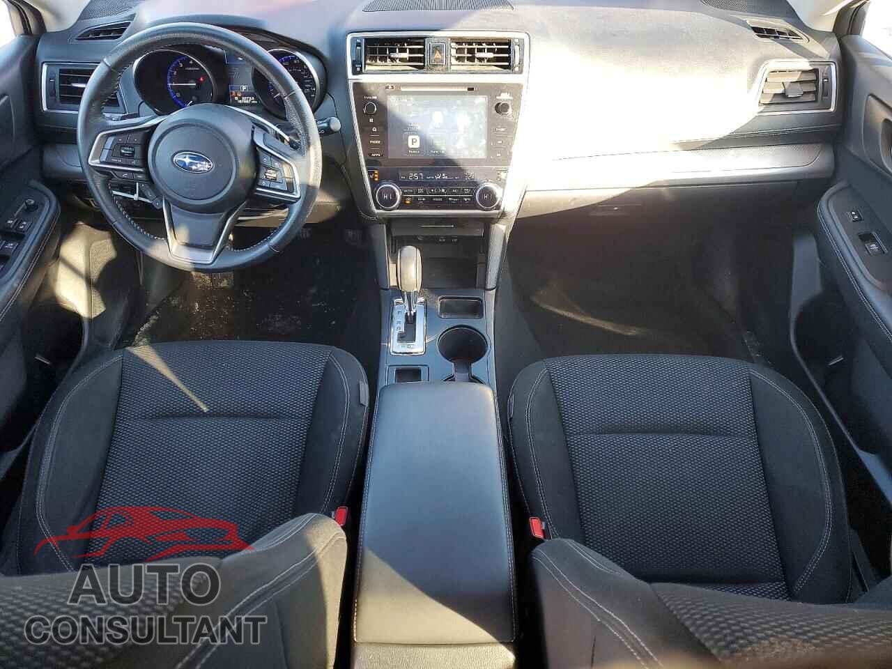 SUBARU OUTBACK 2018 - 4S4BSAFC0J3343641