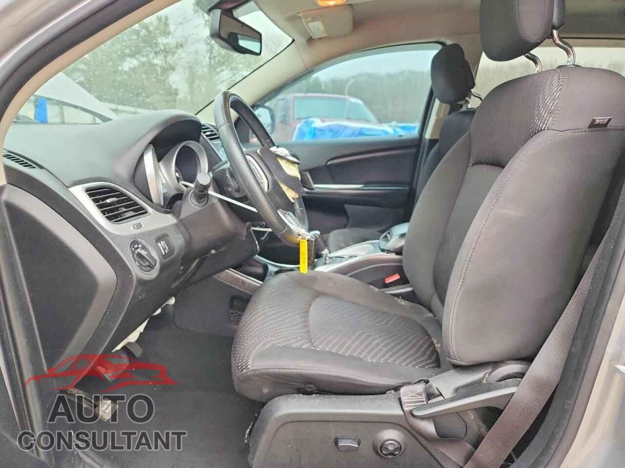 DODGE JOURNEY 2015 - 3C4PDCAB8FT631630