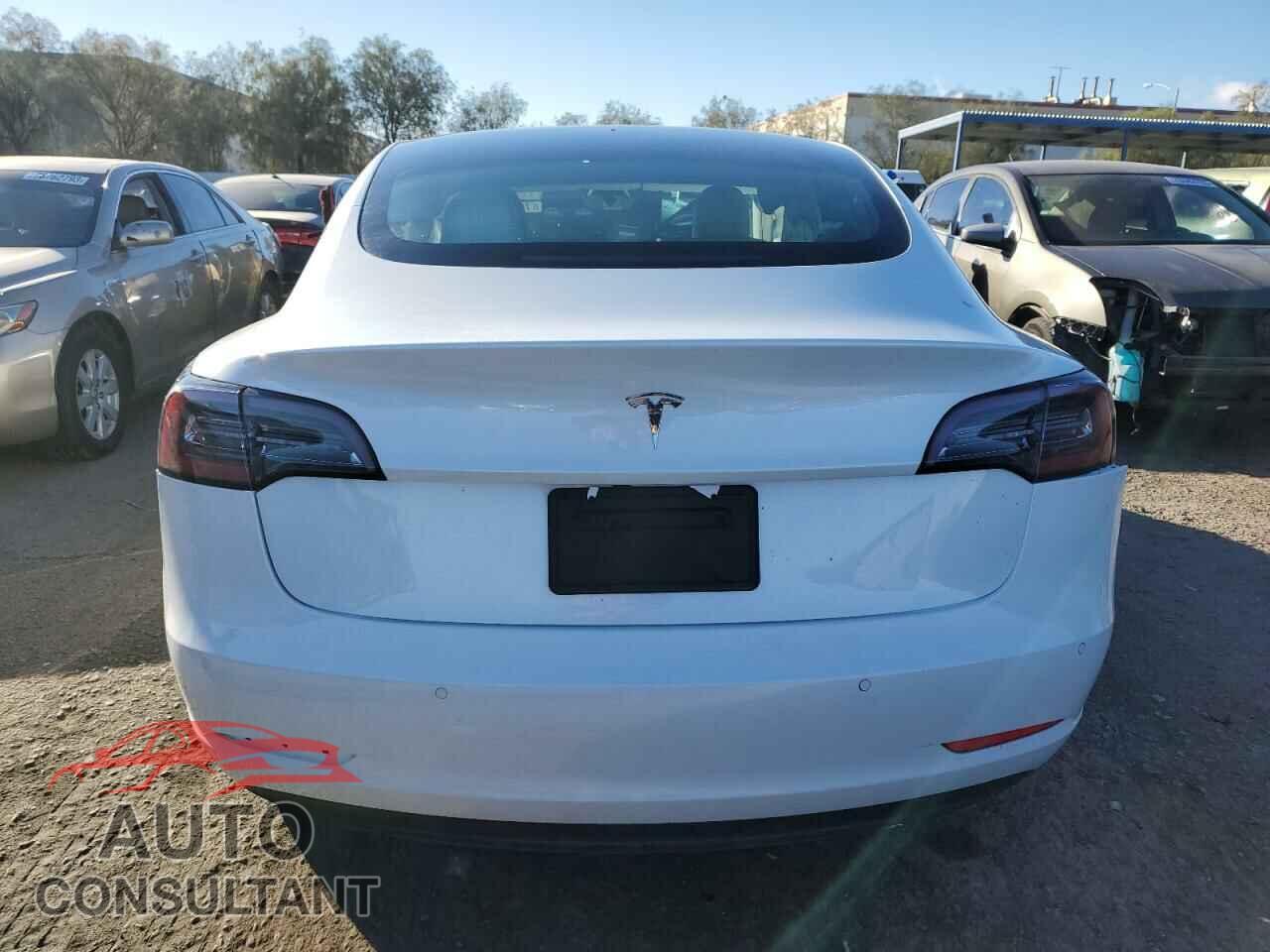 TESLA MODEL 3 2020 - 5YJ3E1EA0LF615580