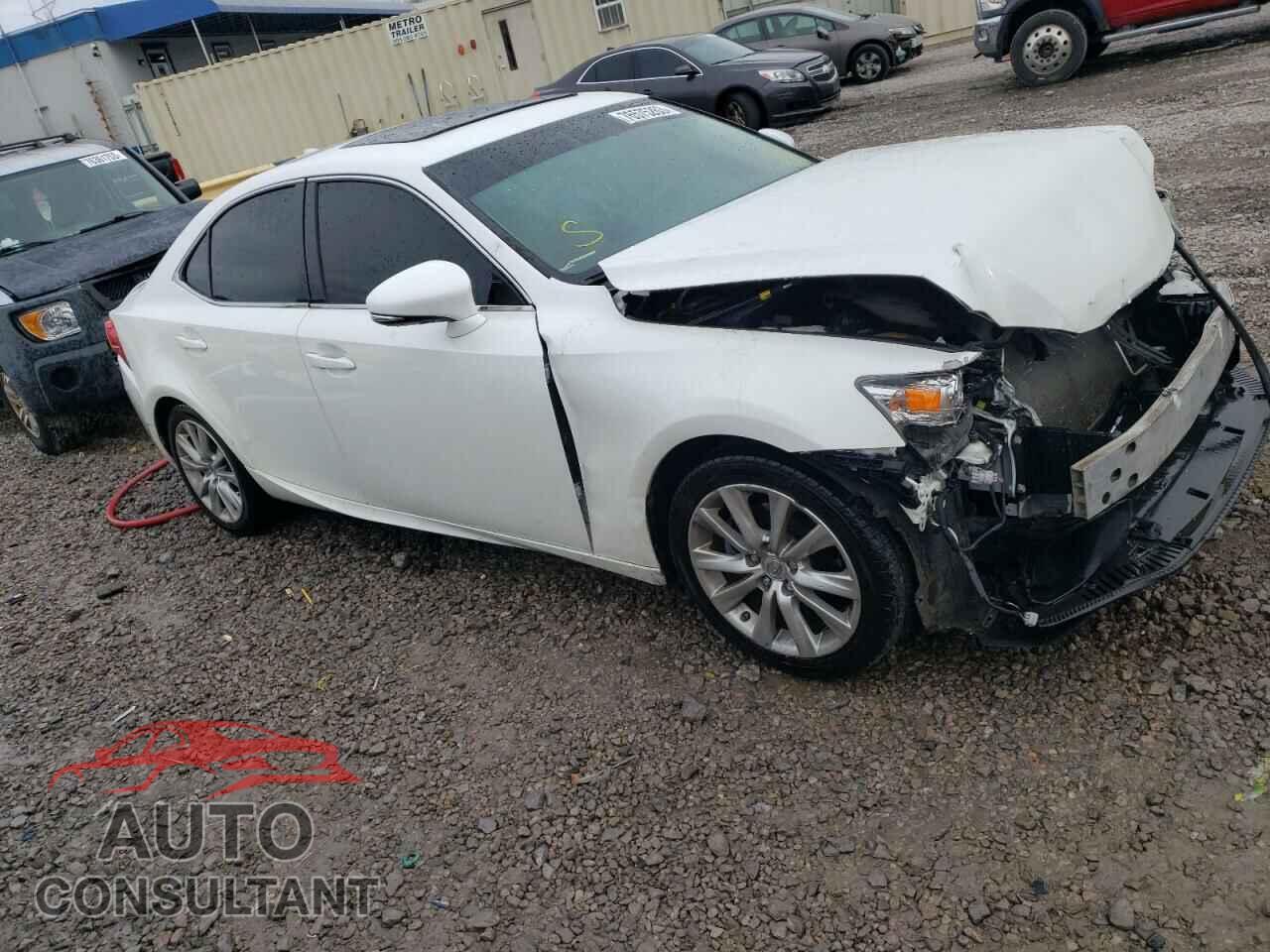 LEXUS IS 2015 - JTHBF1D2XF5051668