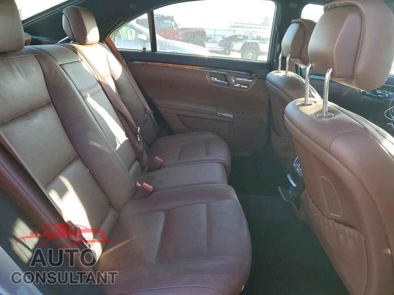 MERCEDES-BENZ S-CLASS 2012 - WDDNG8DB1CA425372