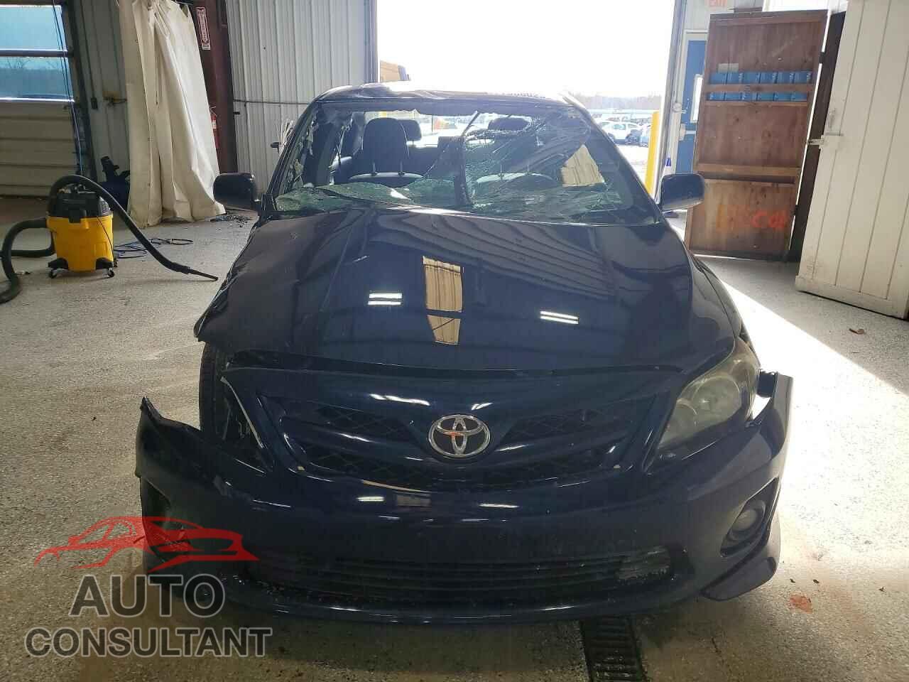 TOYOTA COROLLA 2012 - 2T1BU4EEXCC856215