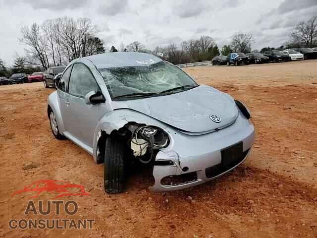 VOLKSWAGEN BEETLE 2010 - 3VWPG3AG4AM011019