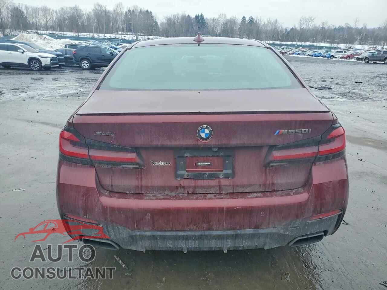 BMW M5 2022 - WBA13BK01NCJ45054