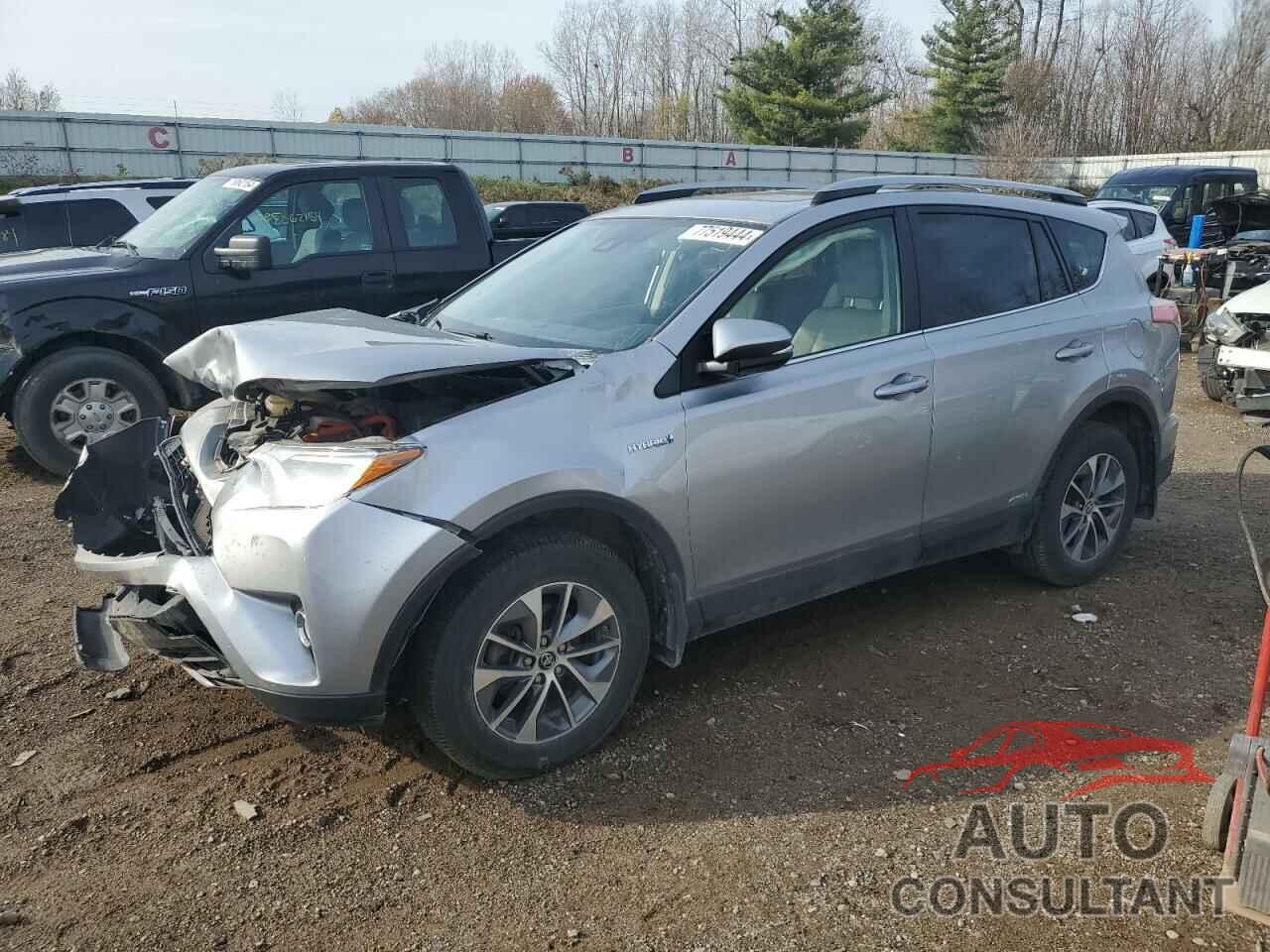 TOYOTA RAV4 2018 - JTMRJREV8JD182201