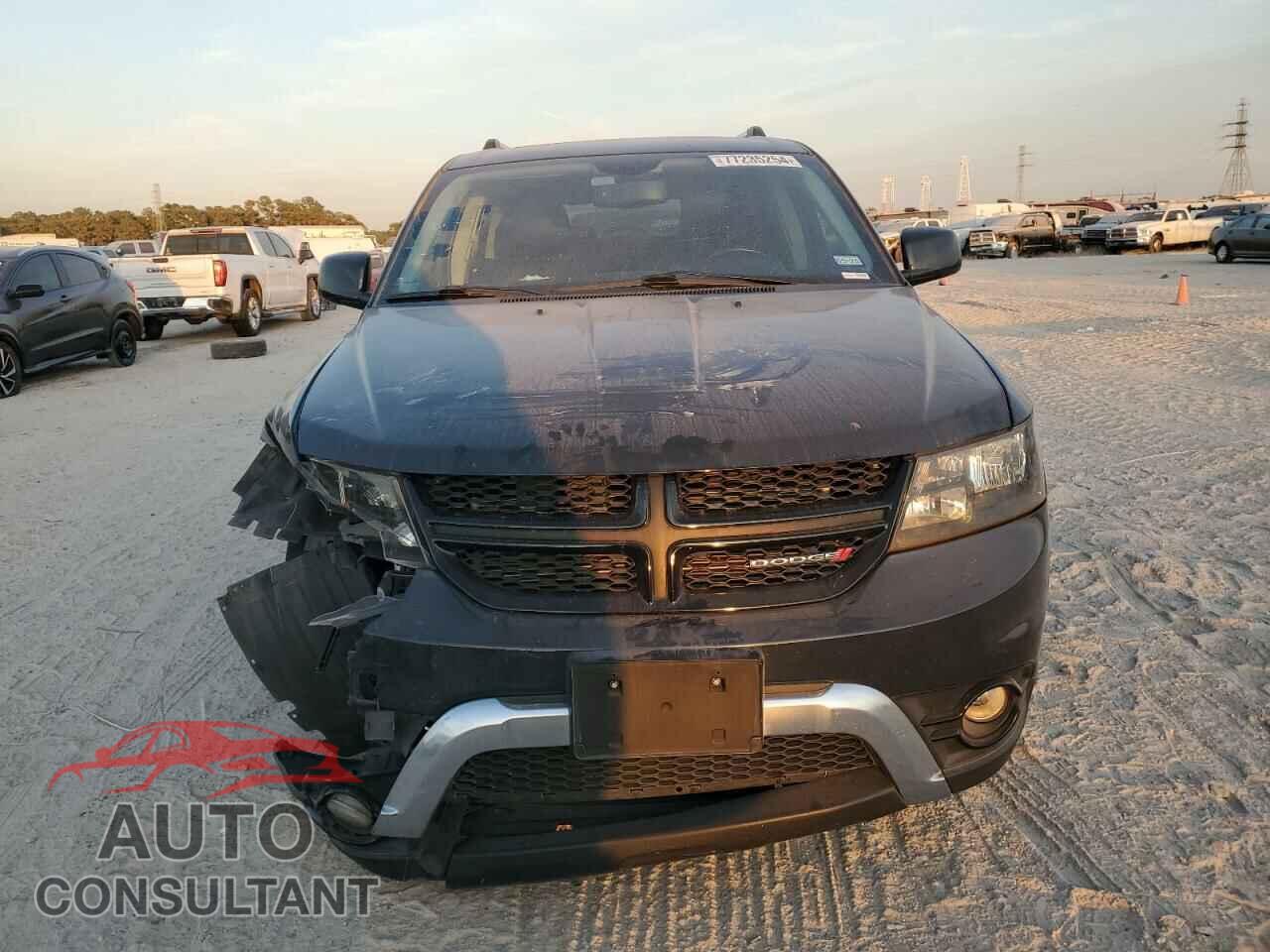 DODGE JOURNEY 2018 - 3C4PDCGB9JT277357