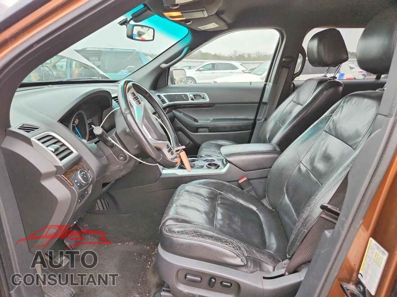 FORD EXPLORER 2011 - 1FMHK7F89BGA20904