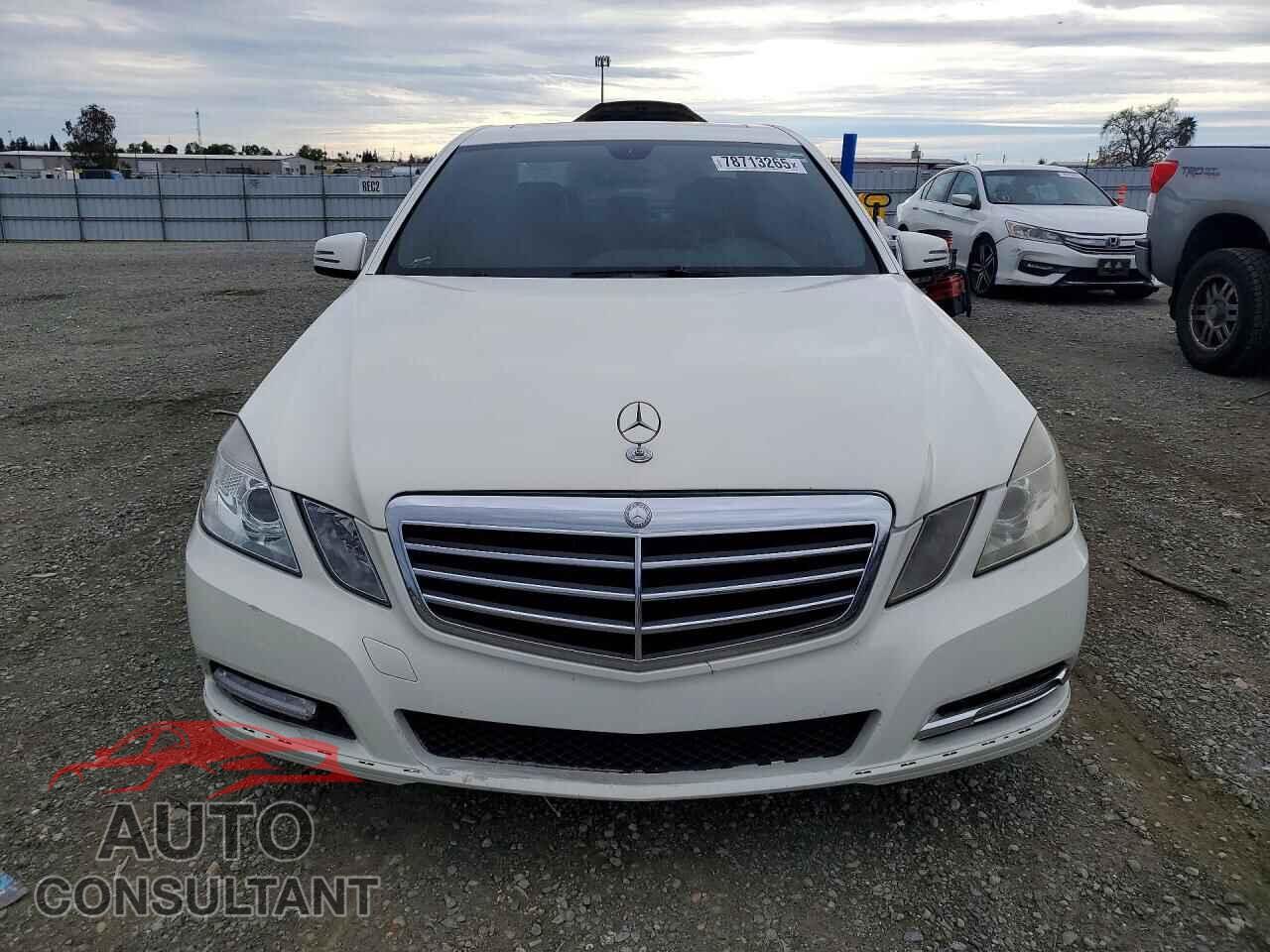 MERCEDES-BENZ E-CLASS 2012 - WDDHF5KB7CA555660