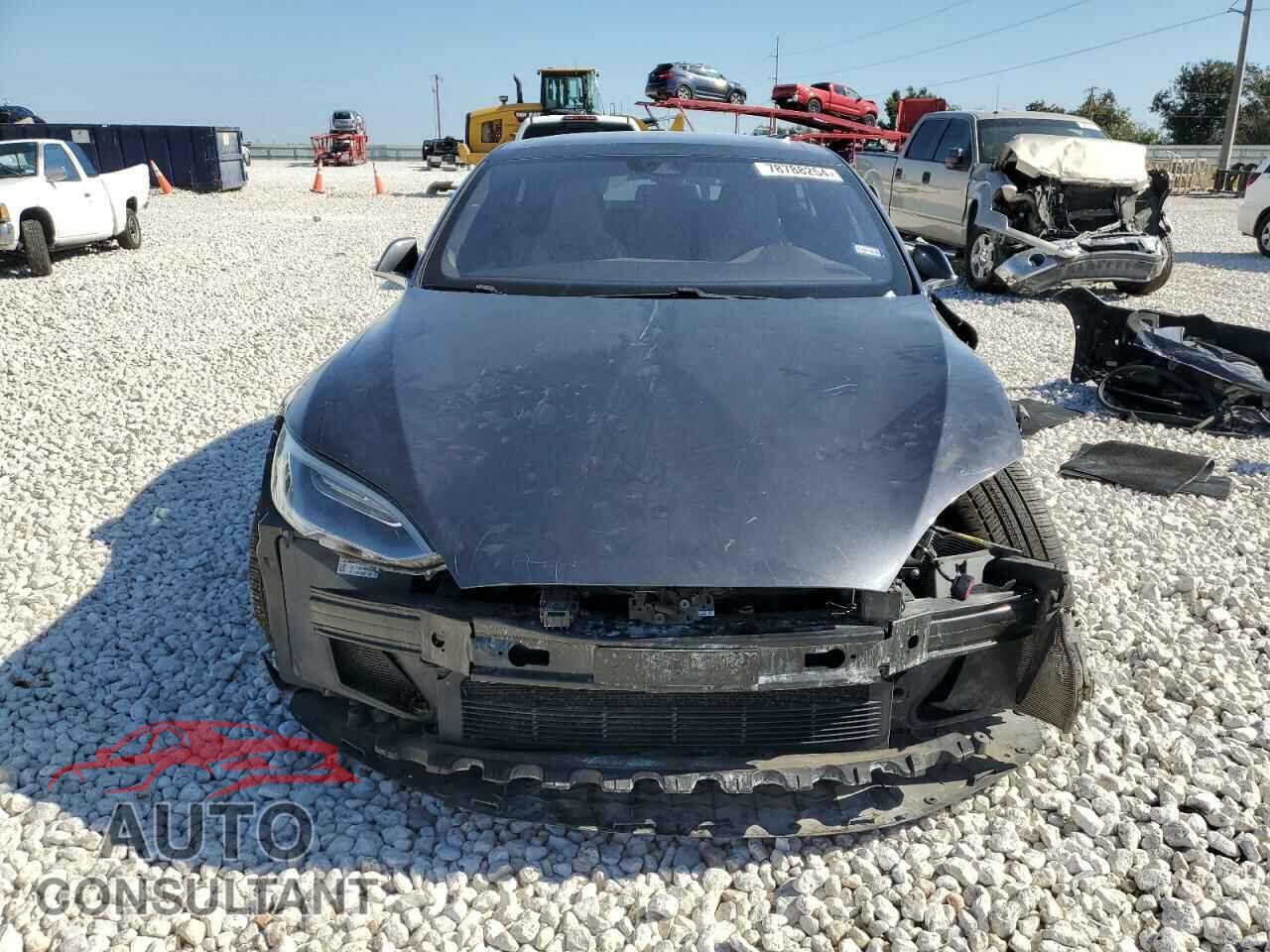 TESLA MODEL S 2016 - 5YJSA1E27GF141682