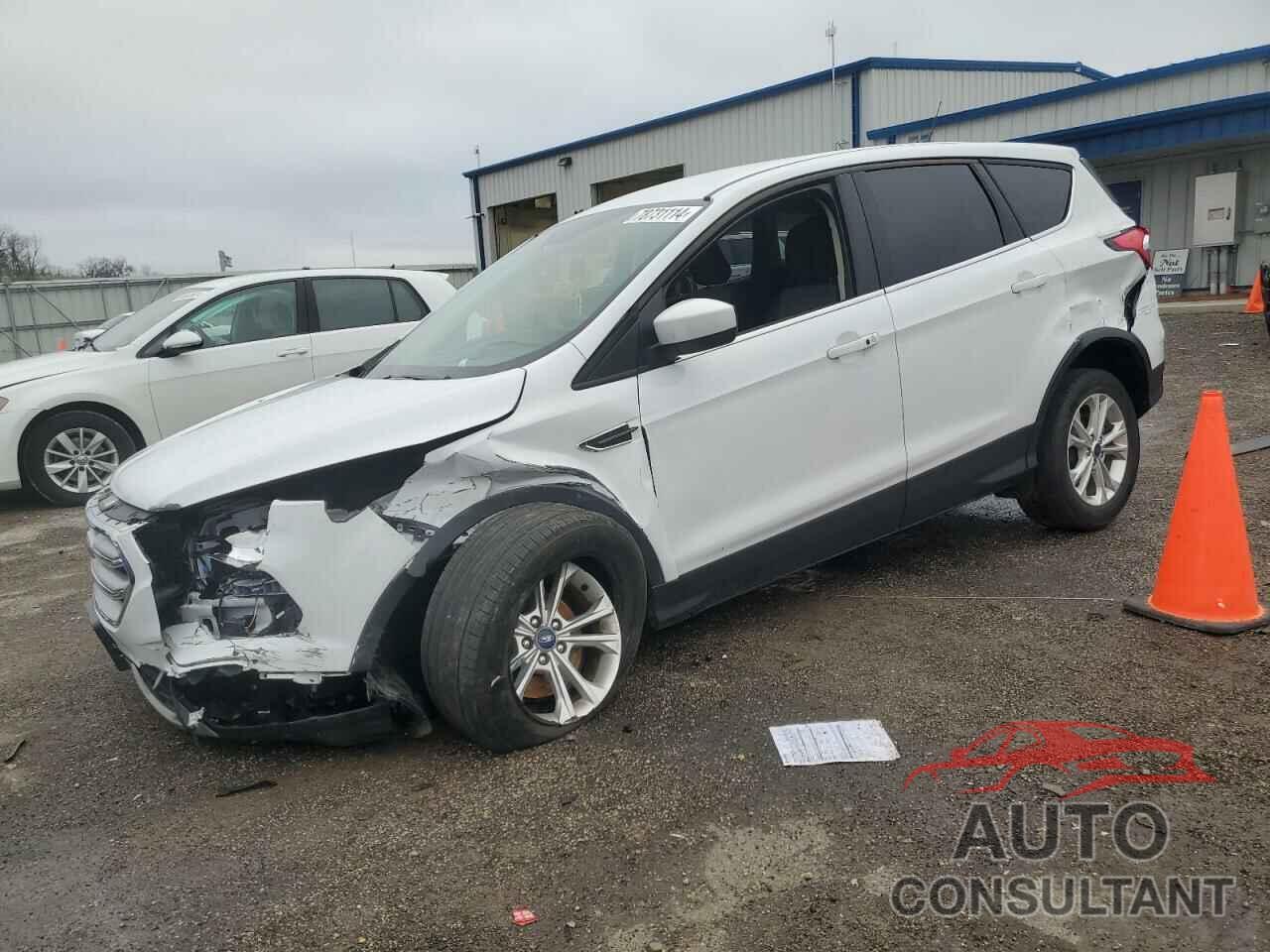 FORD ESCAPE 2019 - 1FMCU0GD2KUB50452
