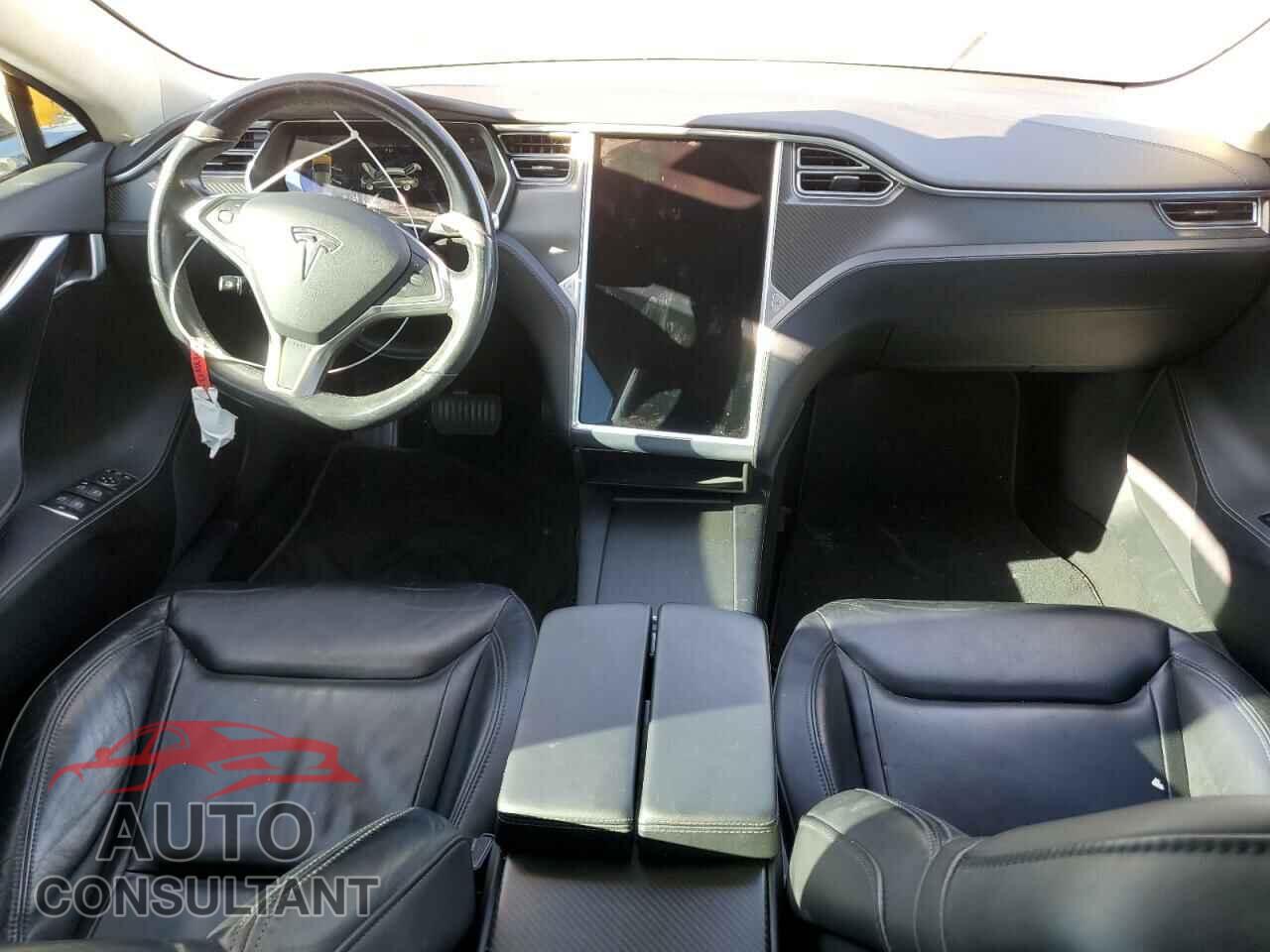 TESLA MODEL S 2016 - 5YJSA1E15GF136326