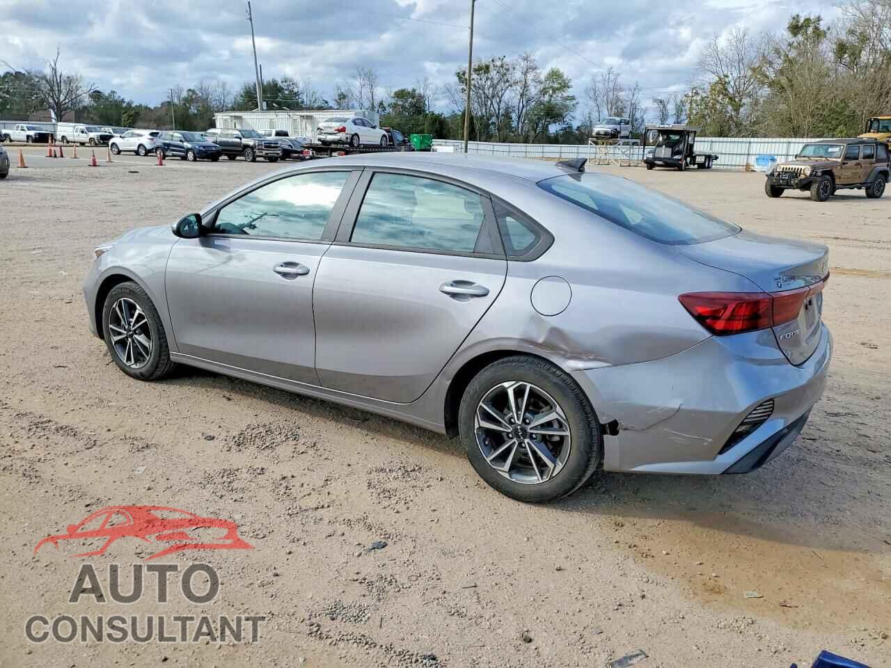 MERCEDES-BENZ E-CLASS 2015 - WDDHF5KB0FB128688