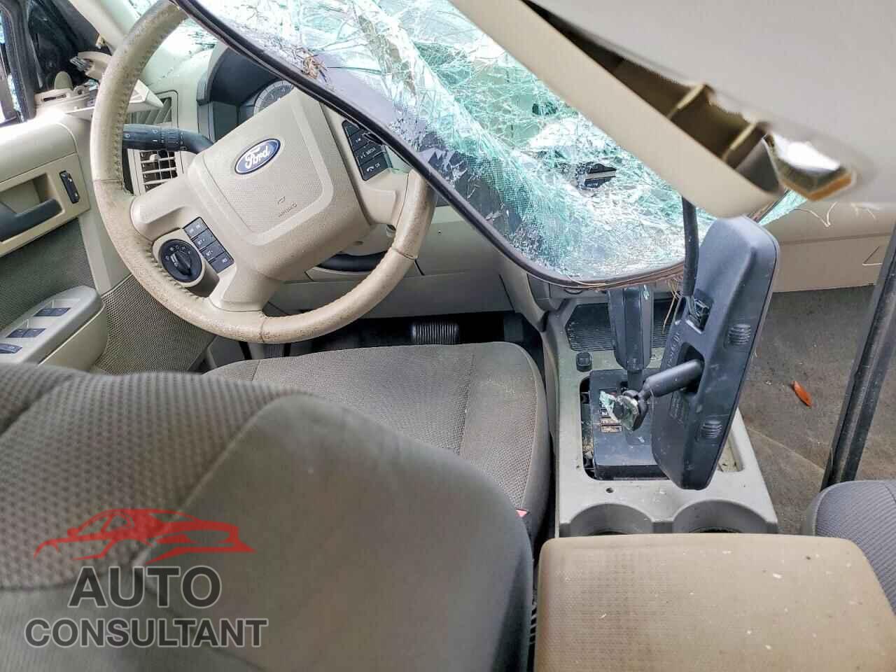 FORD ESCAPE 2009 - 1FMCU03GX9KD05965