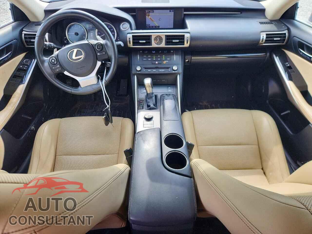 LEXUS IS 2015 - JTHBF1D2XF5050858
