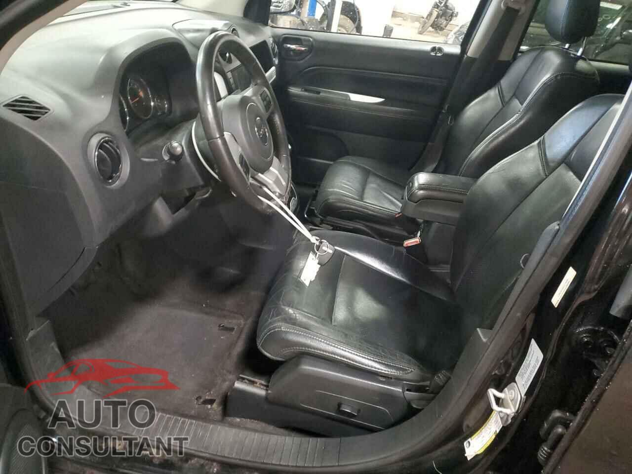 JEEP COMPASS 2017 - 1C4NJDEBXHD192861