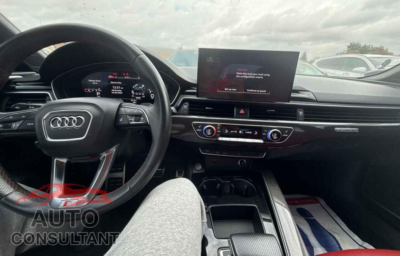 AUDI S5/RS5 2021 - WAUC4CF56MA013340