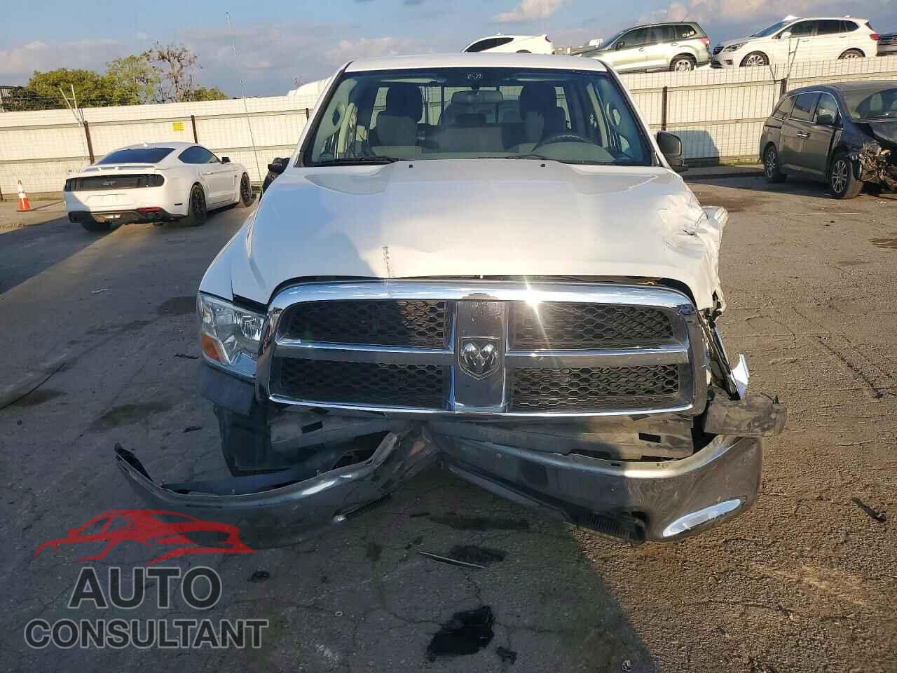 DODGE RAM 1500 2012 - 1C6RD6GP8CS233187