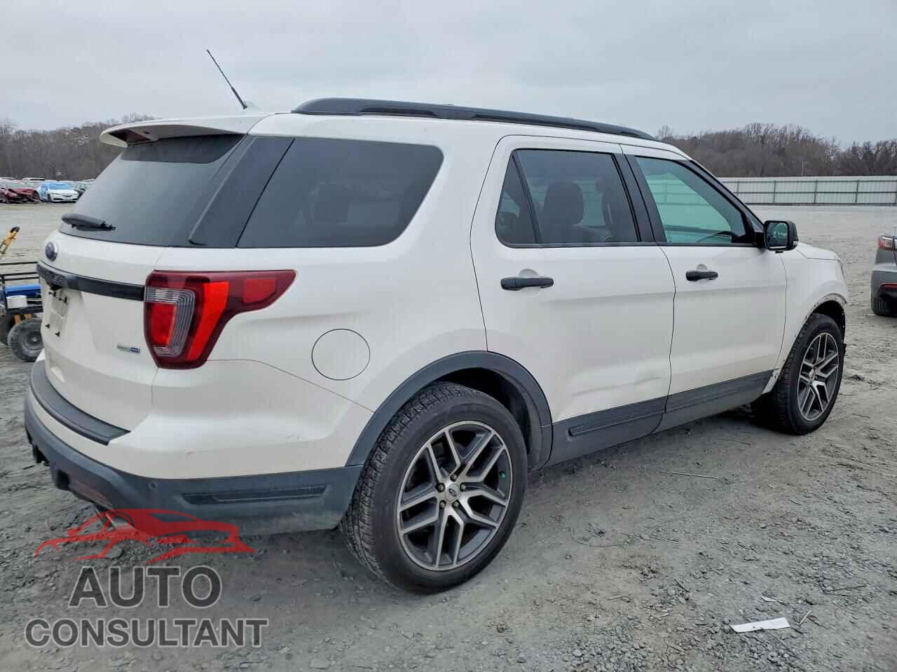 FORD EXPLORER 2018 - 1FM5K8GT7JGB84422