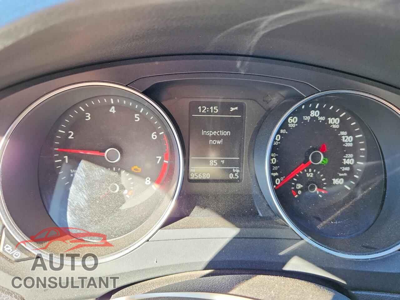 VOLKSWAGEN JETTA 2017 - 3VWDB7AJ0HM374285