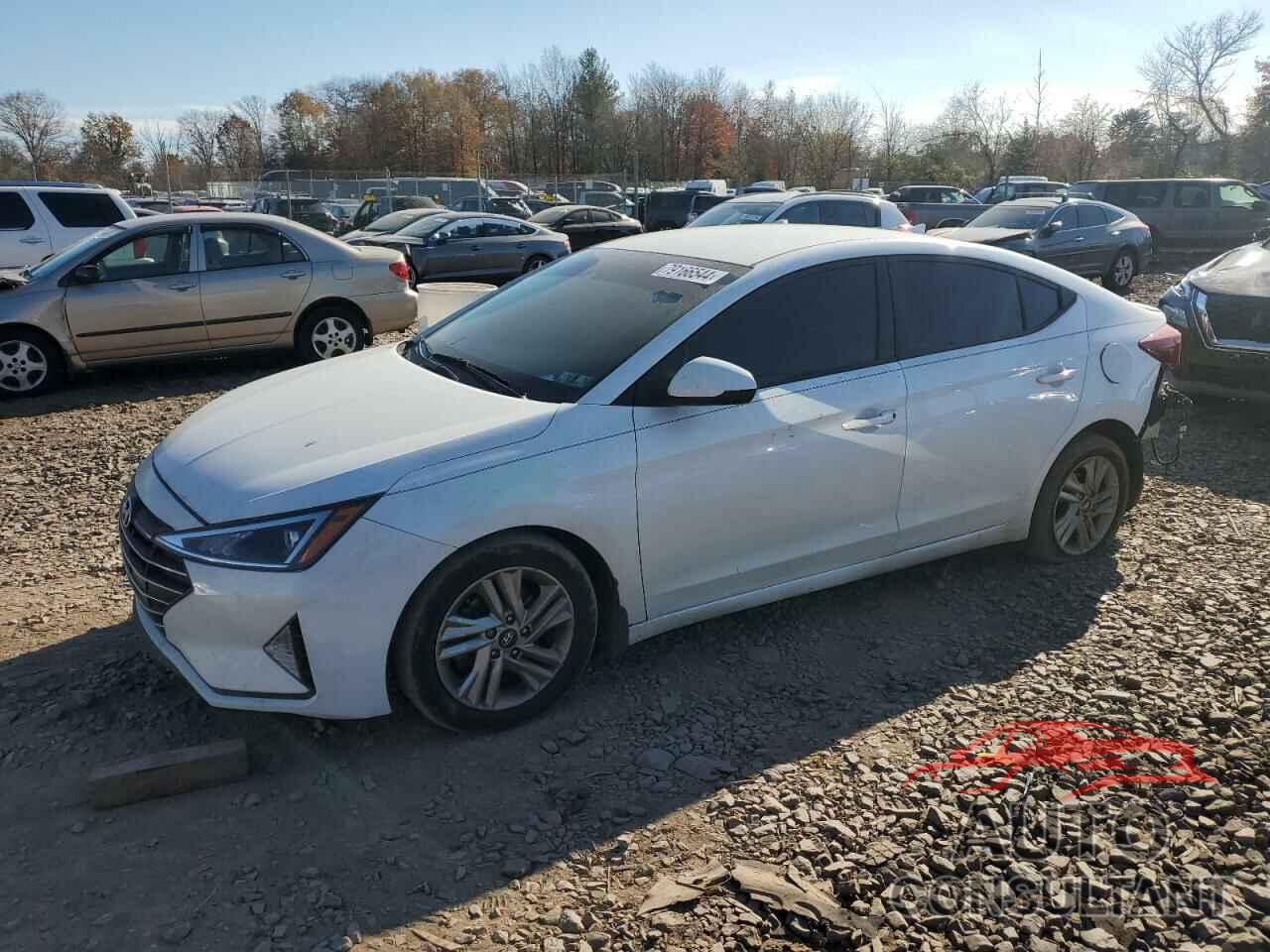 HYUNDAI ELANTRA 2020 - 5NPD84LF7LH519815