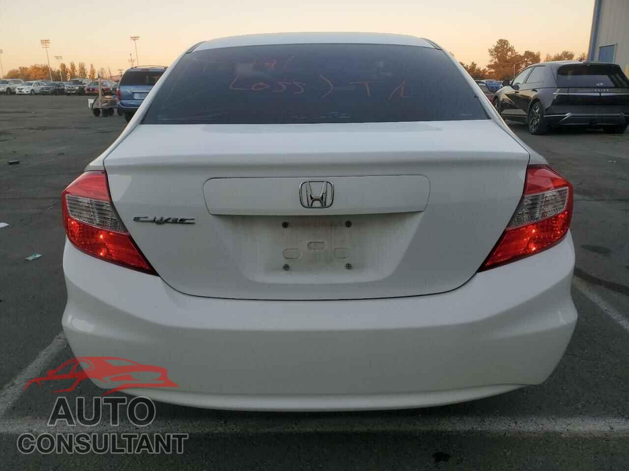 HONDA CIVIC 2012 - 2HGFB2F94CH573216