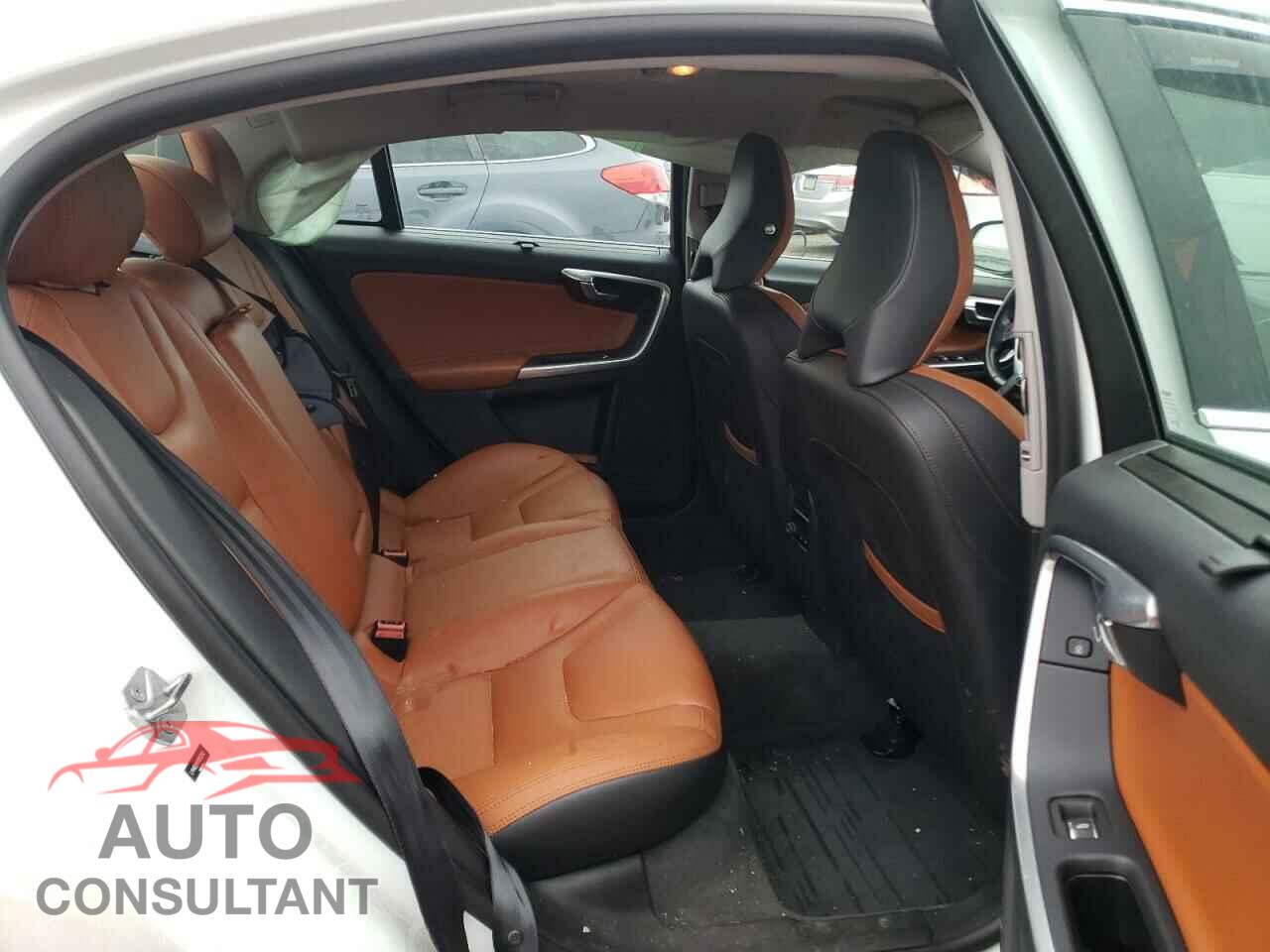 VOLVO S60 2017 - LYV402TM7HB152142