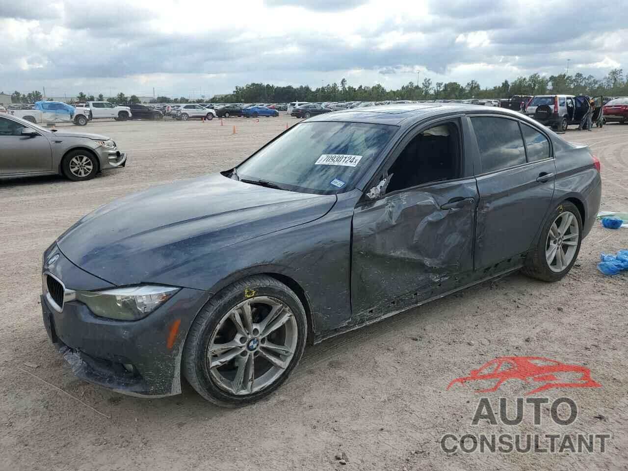 BMW 3 SERIES 2016 - WBA8E1G50GNU11226