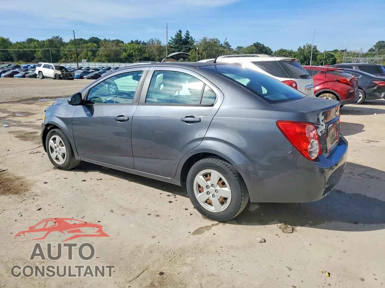 CHEVROLET SONIC 2013 - 1G1JA5SH5D4163333