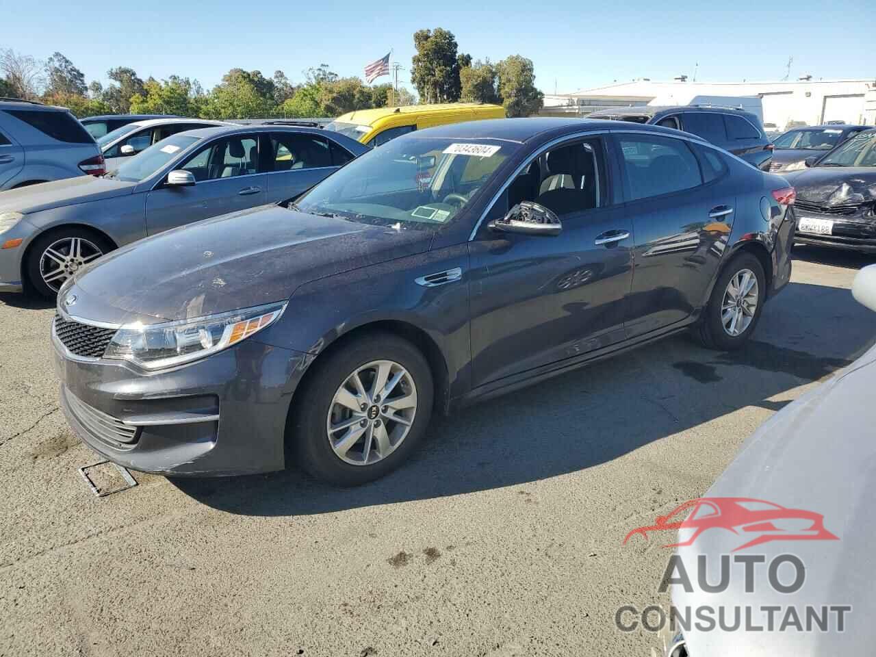 KIA OPTIMA 2018 - KNAGT4L39J5234822
