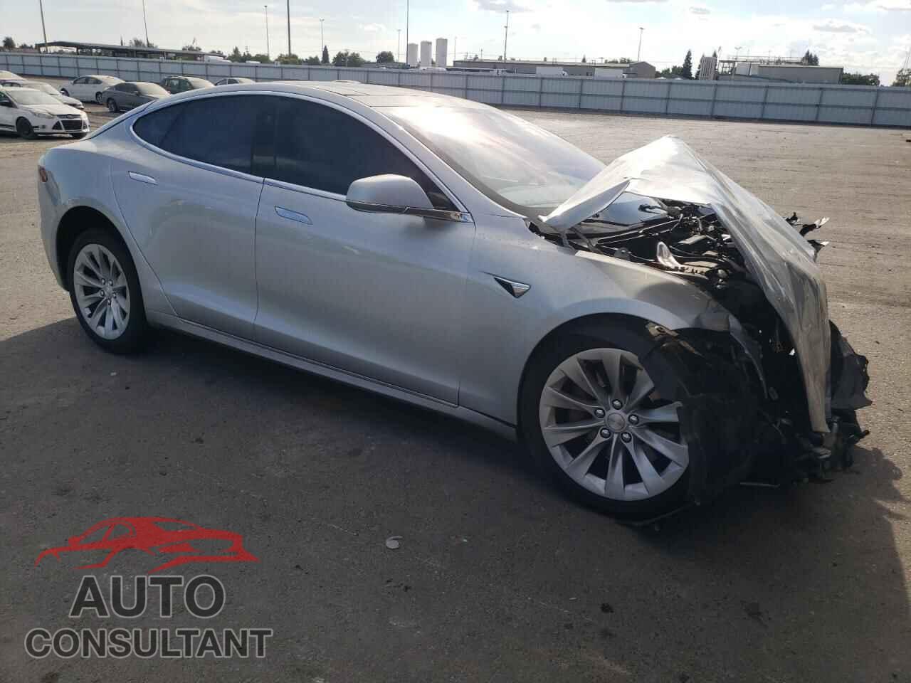 TESLA MODEL S 2017 - 5YJSA1E20HF183760