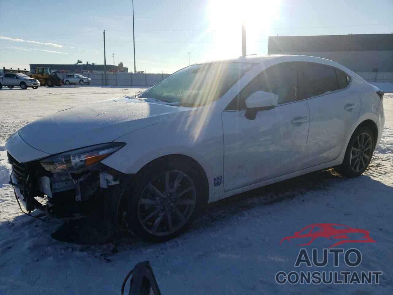 MAZDA 3 2018 - 3MZBN1V79JM247292